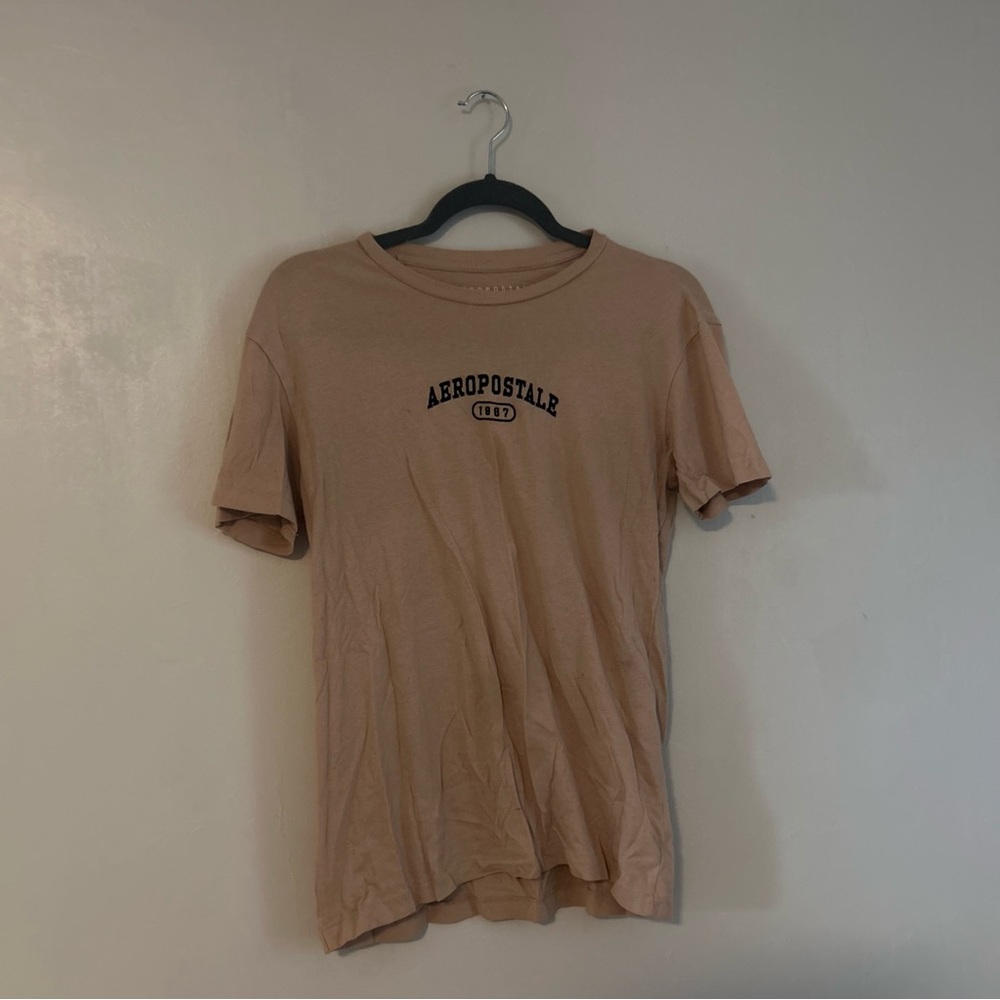 Aeropostale Men's Beige Graphic Logo Tee